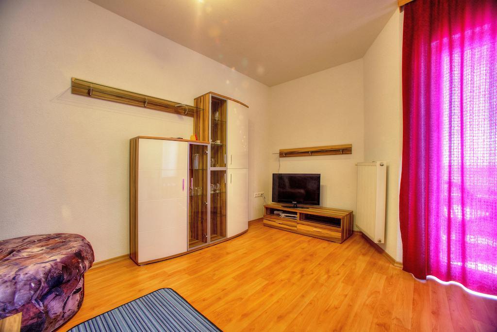 Apartments Peran Šibenik Zimmer foto